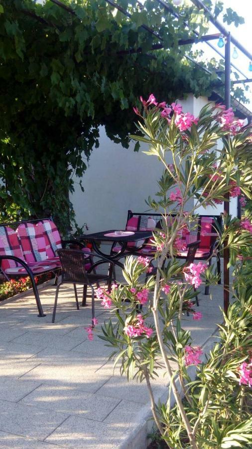 Apartments Zegarac House Korenica Exterior photo